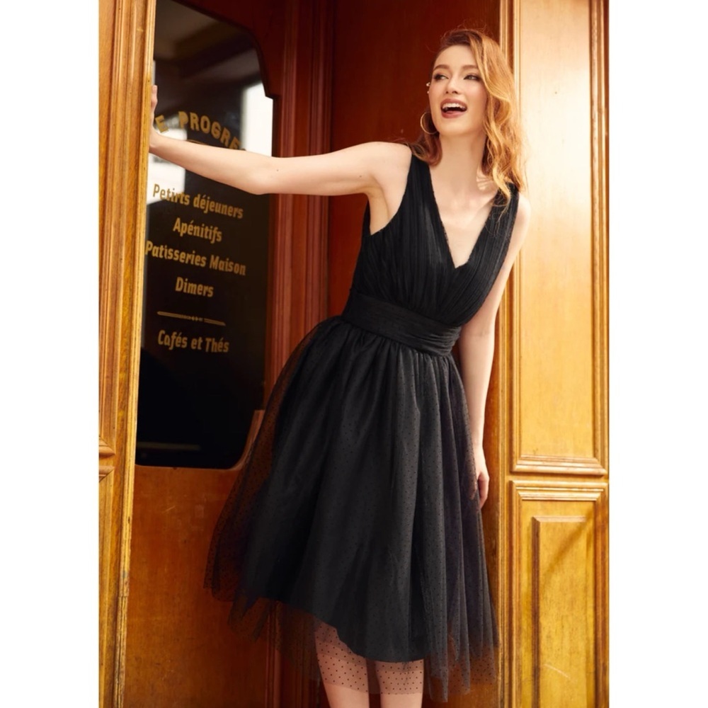 ModCloth Black Tulle Party Dress A-Line Sleeveless Cocktail Size 12